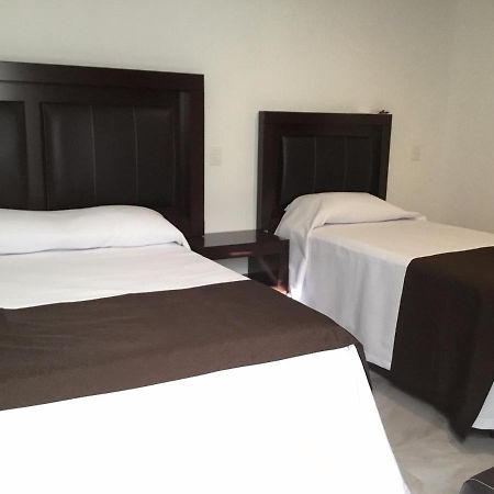 Hotel Mac7 Aguascalientes Exteriör bild